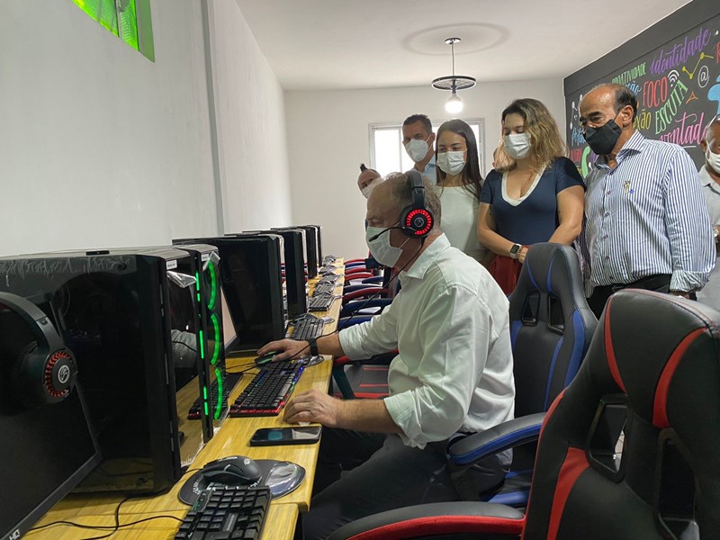 Governador visita obras do Centro de Referência das Juventudes (CRJ) Aracruz