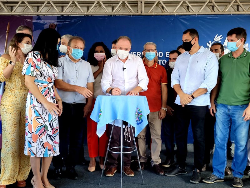 Governo do Estado anuncia obras de infraestrutura e habitação em Colatina