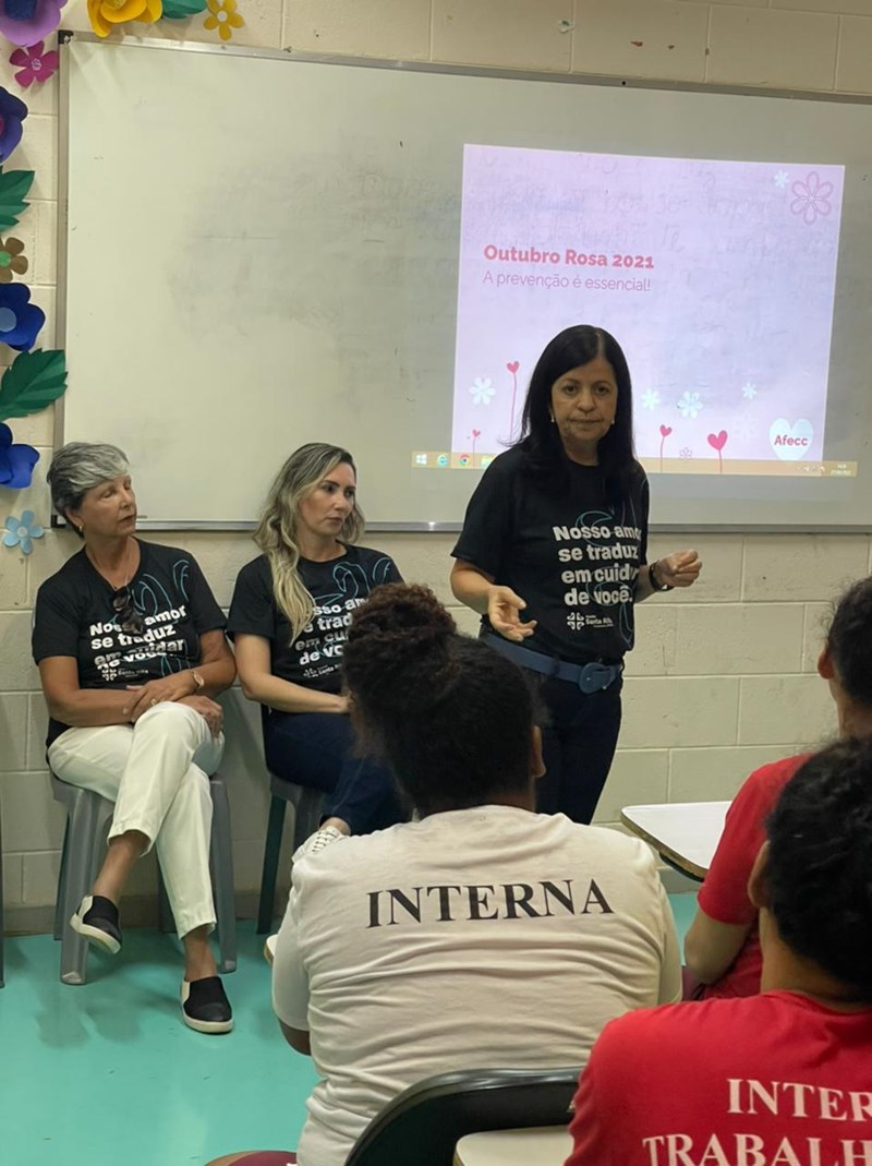 Centro Prisional Feminino de Colatina recebe visita de representantes da Afecc
