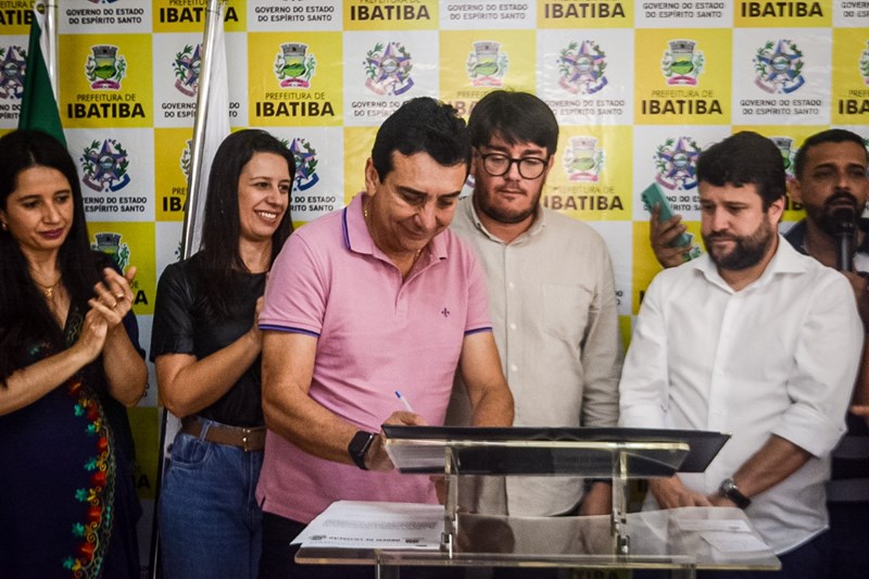 Estado inaugura equipamentos de Assistência Social e Campo Bom de Bola em Ibatiba