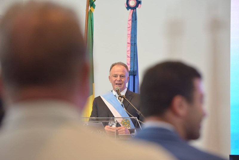 Renato Casagrande é reconduzido ao cargo de governador do Espírito Santo