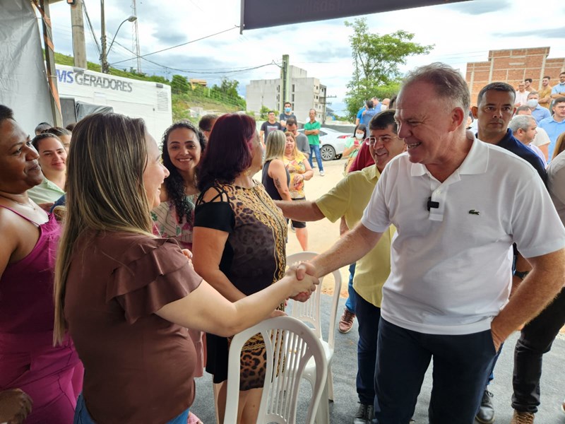 Governador entrega melhorias em saúde na microrregião Caparaó