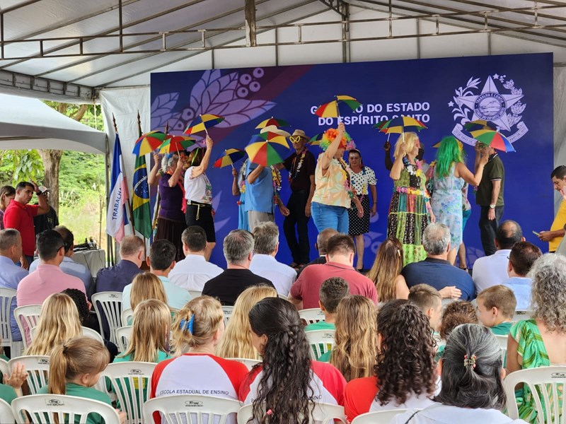 Laranja da Terra recebe obras de infraestrutura e melhorias em equipamentos públicos
