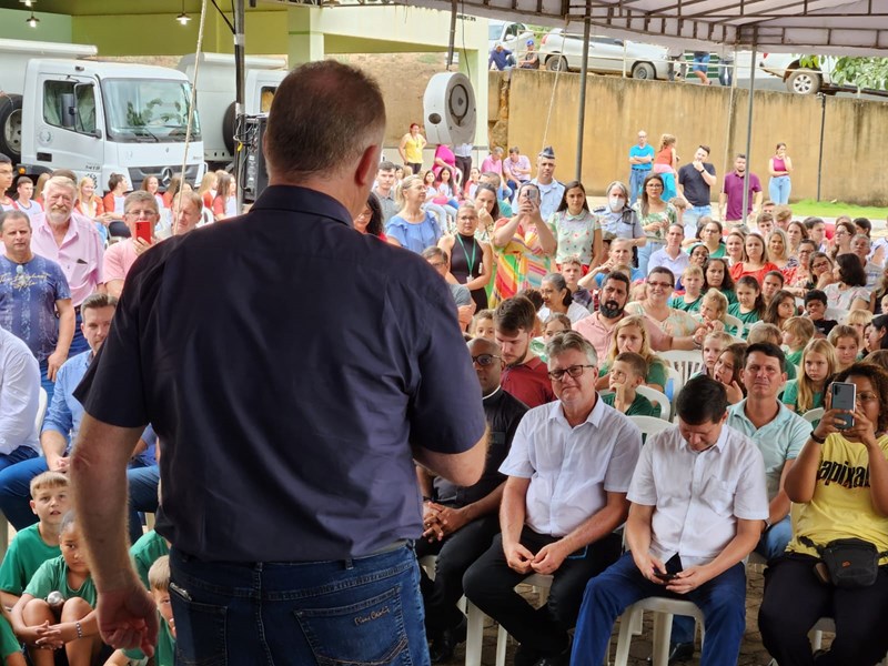 Laranja da Terra recebe obras de infraestrutura e melhorias em equipamentos públicos
