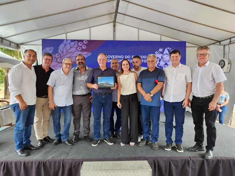 Laranja da Terra recebe obras de infraestrutura e melhorias em equipamentos públicos