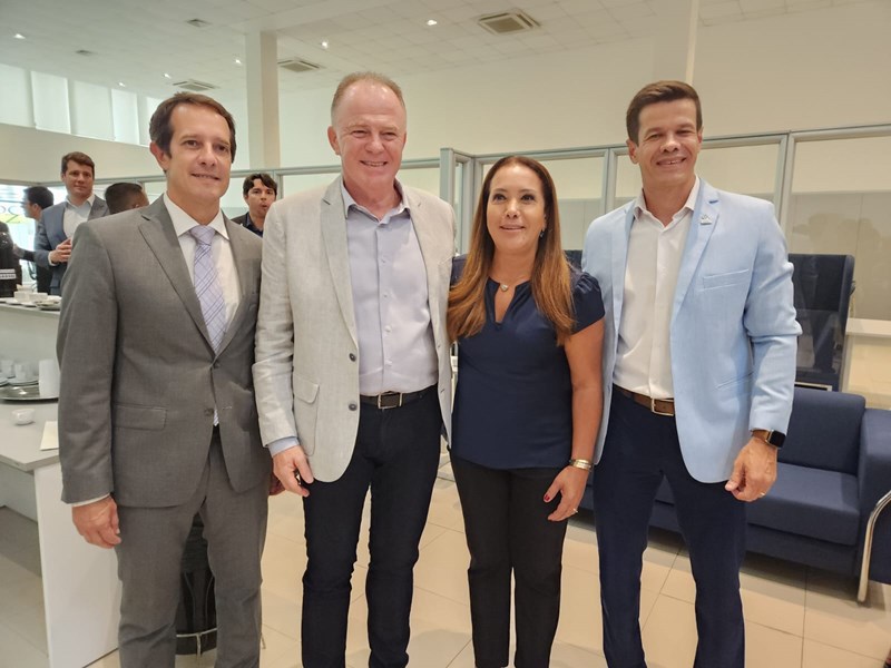 Governador realiza entrega de prêmios para sorteados do Nota Premiada Capixaba