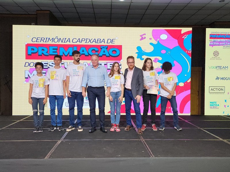 Cerimônia homenageia vencedores da Olimpíada Brasileira de Matemática das Escolas Públicas