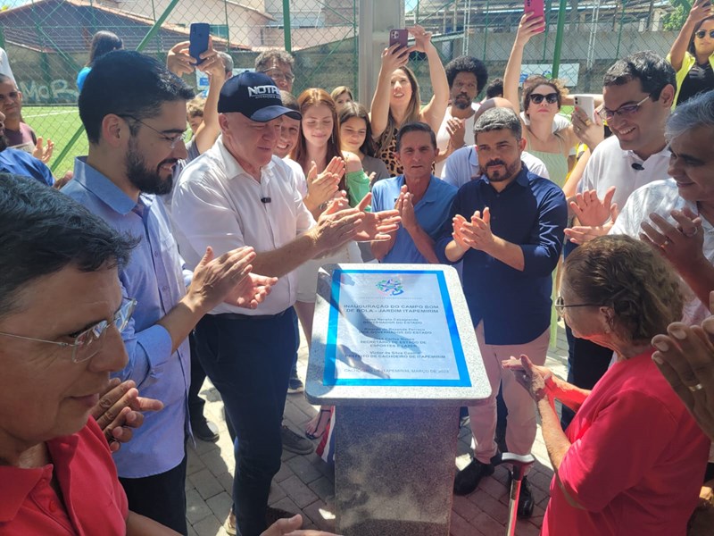 Casagrande inaugura obras e autoriza início de construção do Hospital do Câncer de Cachoeiro