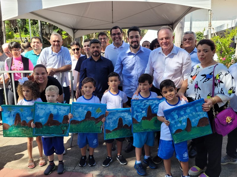Casagrande inaugura obras e autoriza início de construção do Hospital do Câncer de Cachoeiro