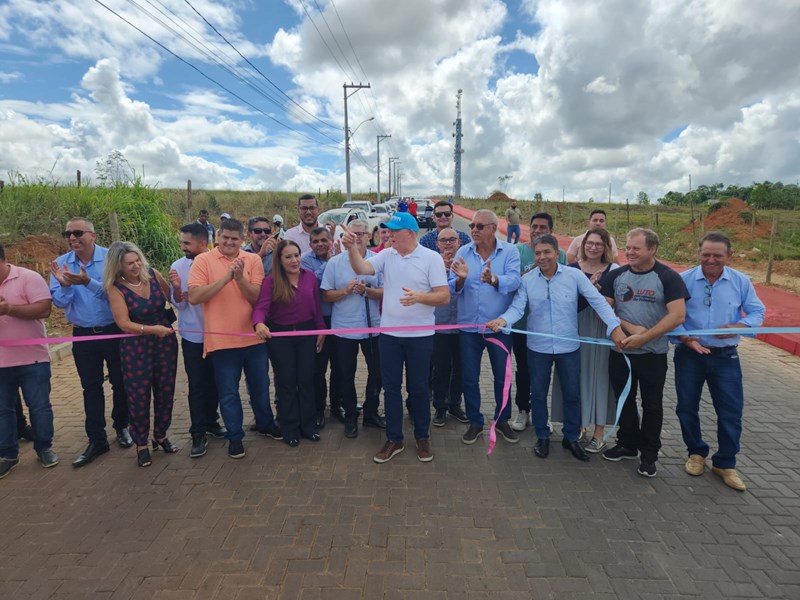 Governo do Estado inaugura obras de pavimentação da Rodovia ES-313