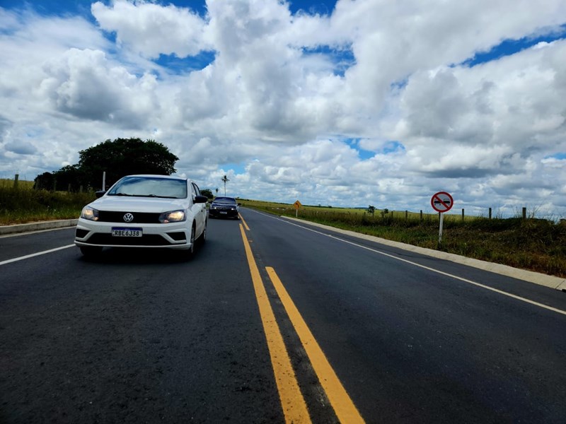 Governo do Estado inaugura obras de pavimentação da Rodovia ES-313