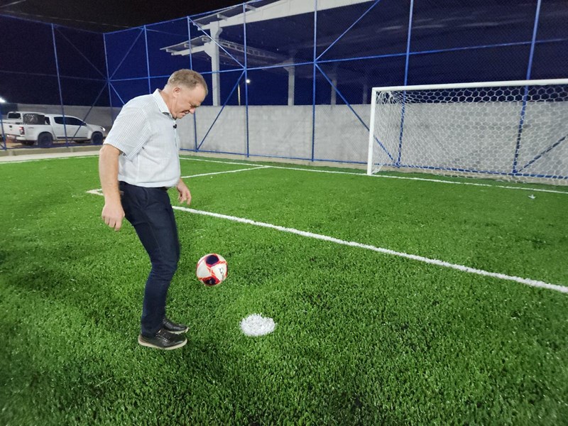Governo entrega nova iluminação de estádio e recapeamento de ruas em Jaguaré