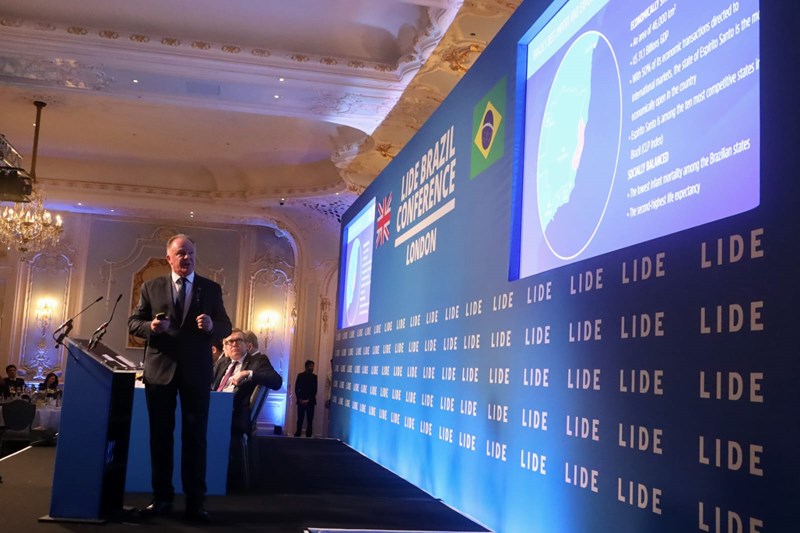 Casagrande fala sobre meio ambiente e potencialidades do Estado em evento na Inglaterra
