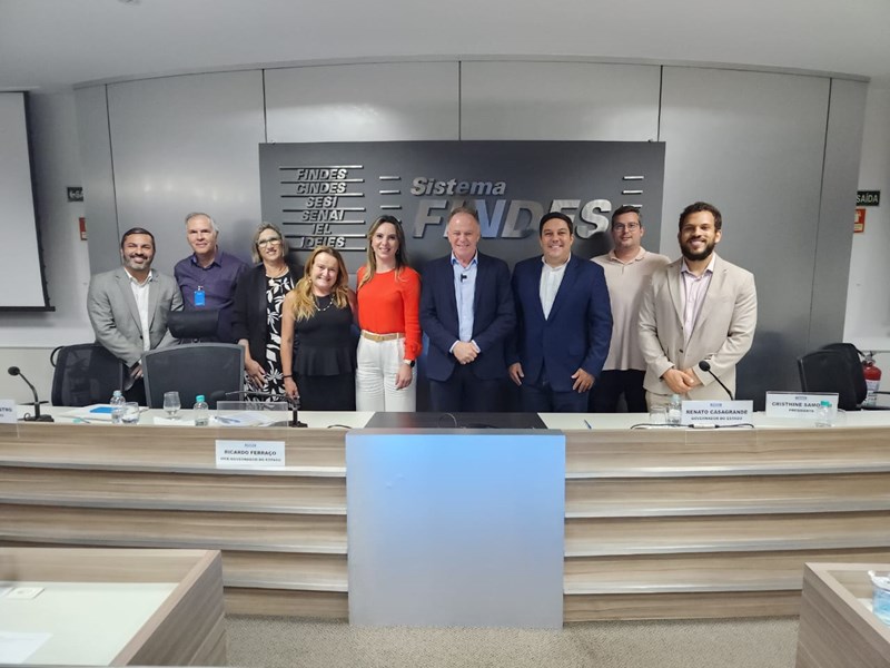 Governo lança Projeto ES + Competitivo e firma parceria com a Findes para prospectar investimentos