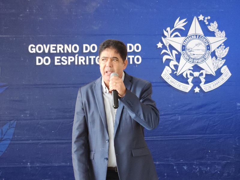 Governador inaugura obras de pavimentação asfáltica em Brejetuba