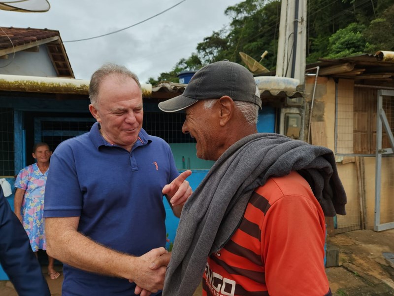 Governador inaugura obras de pavimentação asfáltica em Brejetuba