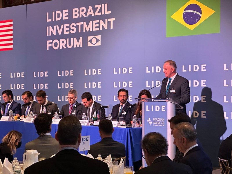 Casagrande fala sobre potencialidades do Espírito Santo em evento nos Estados Unidos