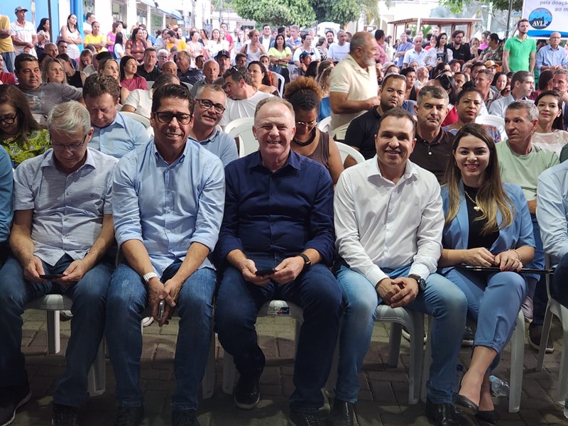 Casagrande anuncia pavimentação de ruas e nova unidade de saúde em Pancas