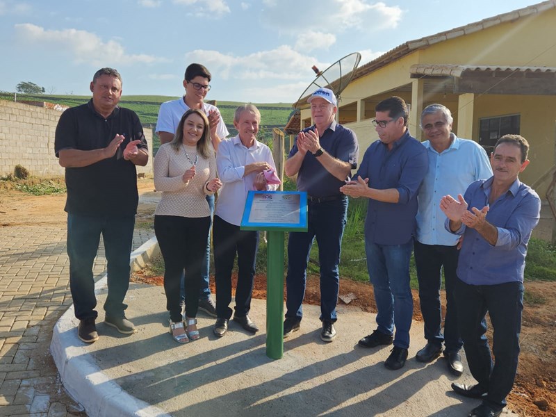 Governo entrega obras e anuncia novos investimentos em Alto Rio Novo