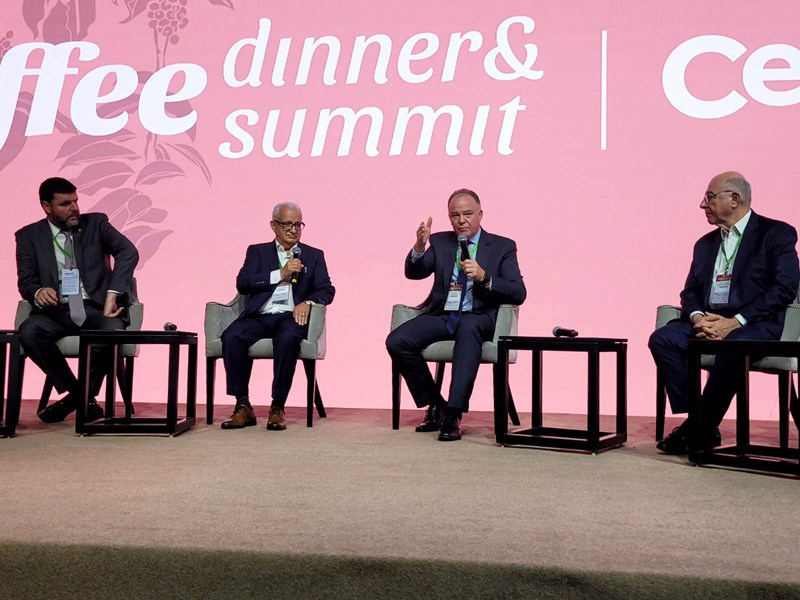 Governador do Espírito Santo participa de evento sobre café em São Paulo