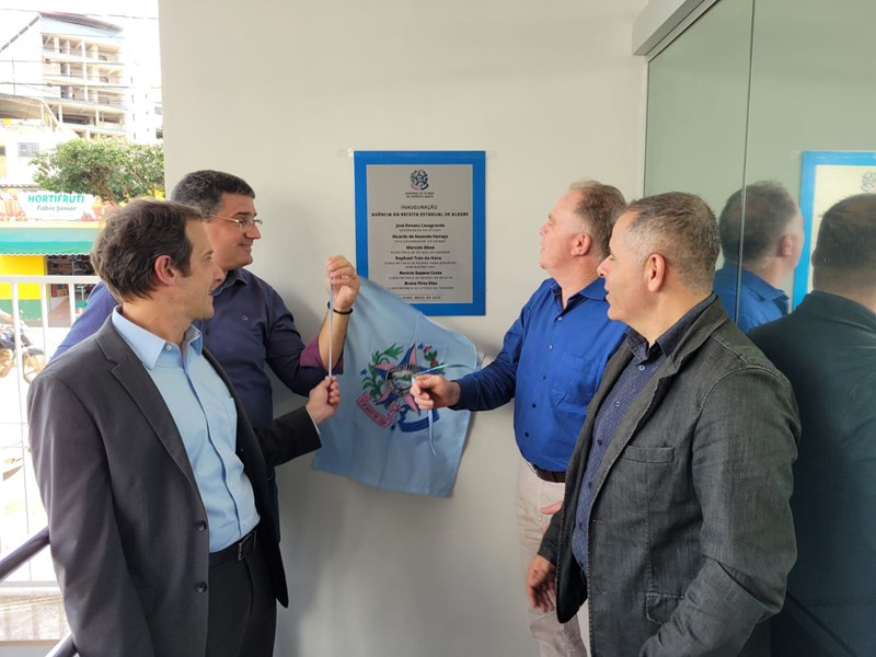 Estado entrega reforma e ampliação da 6ª Delegacia Regional e da agência da Receita Estadual em Alegre