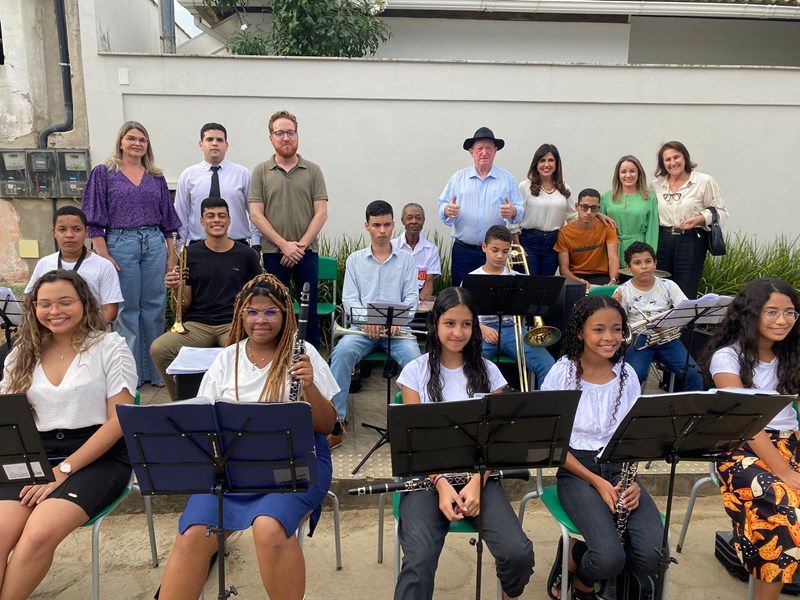 Governo do Estado assina Ordem de Serviço para reconstrução de escola municipal de Ecoporanga