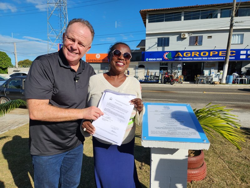 Governador entrega obras e anuncia novas ações em Conceição da Barra