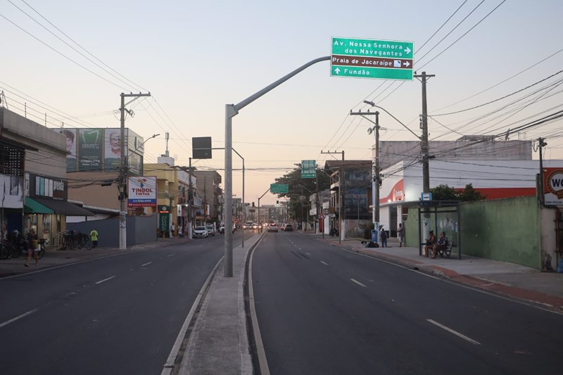 Governador visita obras na Avenida Abido Saadi e do Contorno de Jacaraípe, na Serra