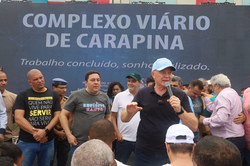 Governador inaugura viaduto e obras do Complexo Viário de Carapina
