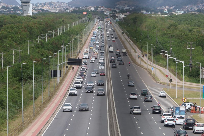 Governador inaugura viaduto e obras do Complexo Viário de Carapina