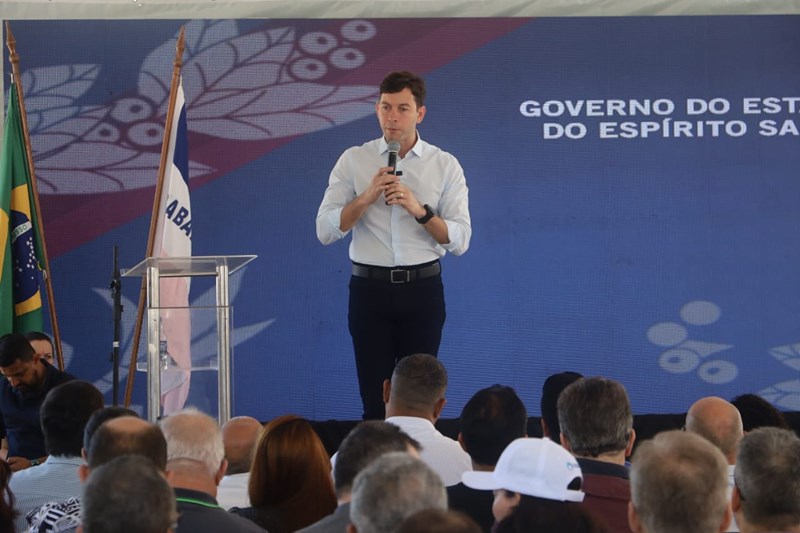 Cesan inicia obras de ampliação da ETA Caçaroca em Vila Velha