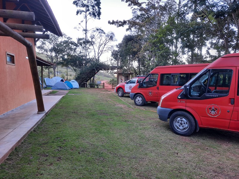 Parque Forno Grande é utilizado para treinamento de buscas dos bombeiros