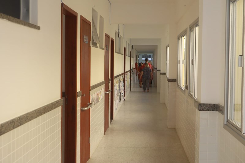 Governador inaugura obras e anuncia novos investimentos em Alfredo Chaves