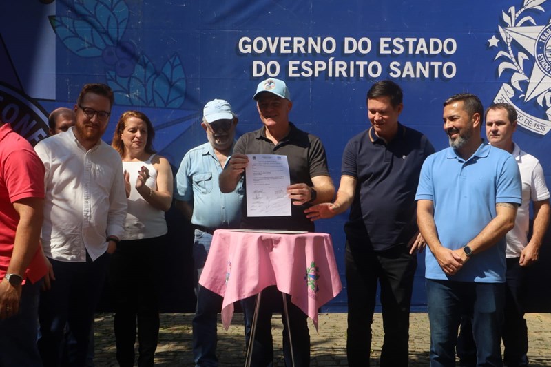 Governador inaugura obras e anuncia novos investimentos em Alfredo Chaves
