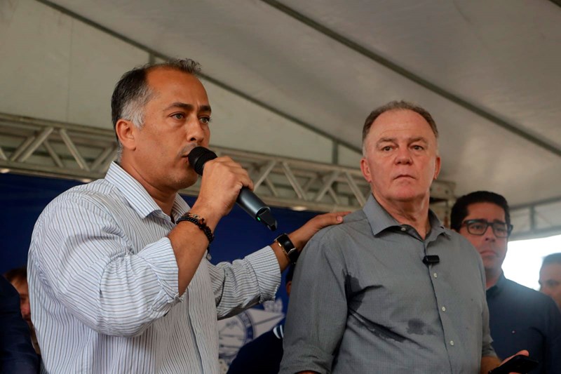 Governo do Estado inaugura obras de calçamento rural e novo Creas de Itarana