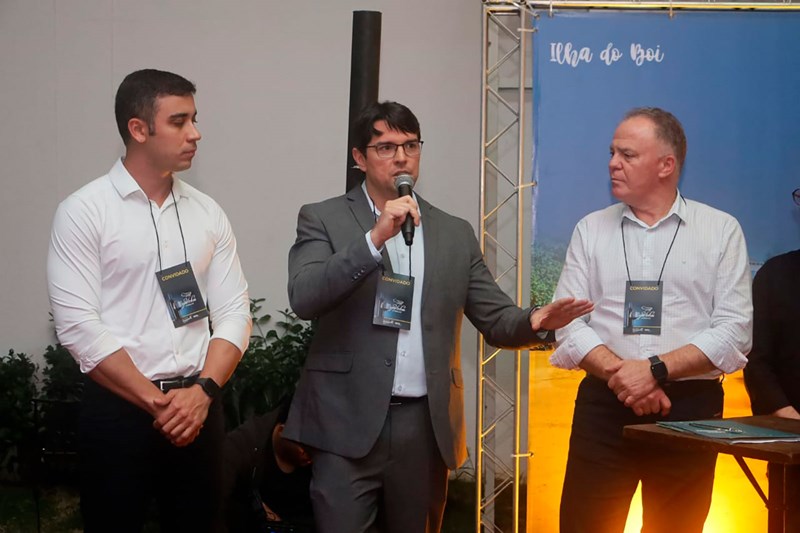 Governador anuncia mudanças na tributação sobre a venda de vinhos