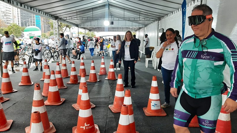 Ações educativas do Detran|ES conscientizam público na inauguração da Ciclovia da vida e ampliação da Terceira Ponte