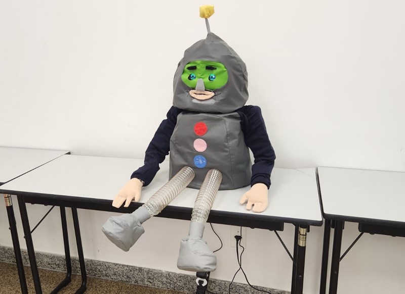 Espírito Santo realiza primeiro teste de robô para auxiliar na terapia do Transtorno do Espectro Autista