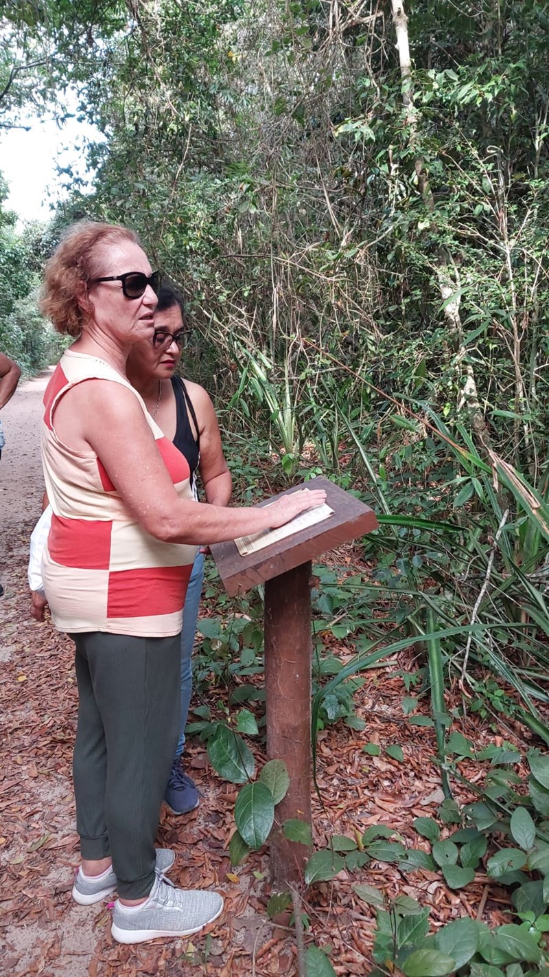 Programa Trilha Cidadã: grupo de cegos visita Parque Estadual Paulo César Vinha