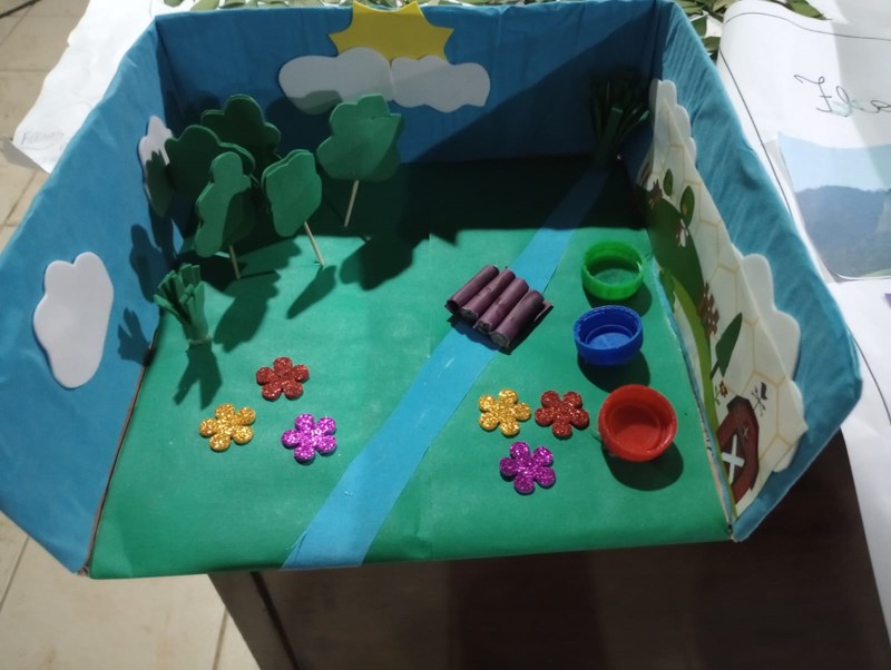 Apresentação musical e poesias marcam o encerramento da Biblioteca Itinerante em Escola de Mimoso do Sul