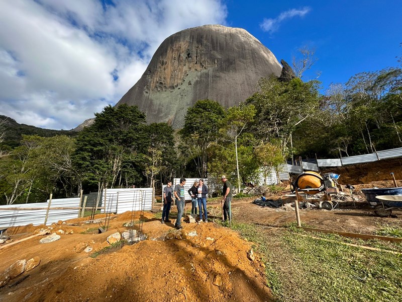 Iema vistoria obras de construção da sede do Parque Estadual da Pedra Azul