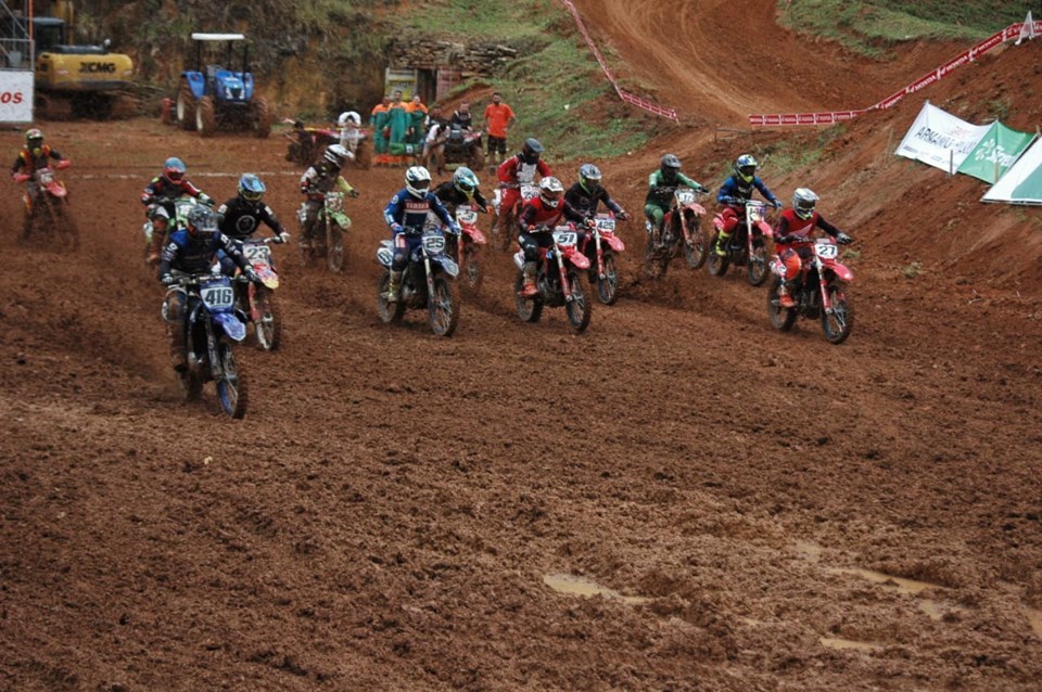 Governo ES - Cariacica sedia 9ª Etapa do Campeonato Capixaba Unificado de  Motocross e Supercross