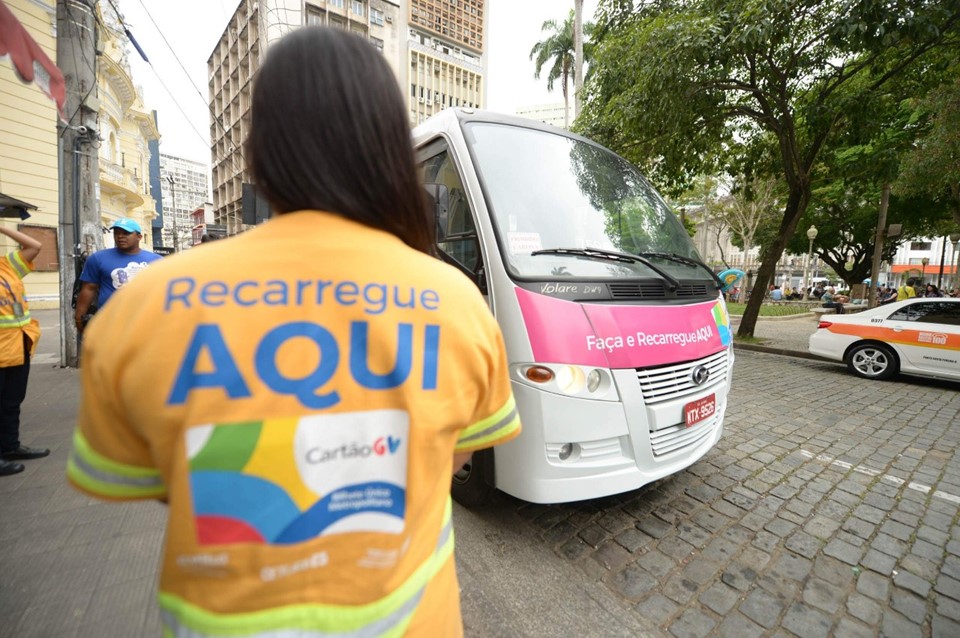 4d120a41-71c2-48c1-990b-08d23cbef97e-2