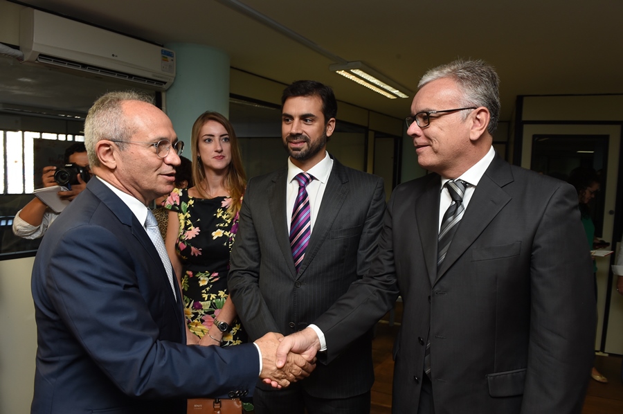 Escritório Social - 20042016 - FRL_8440