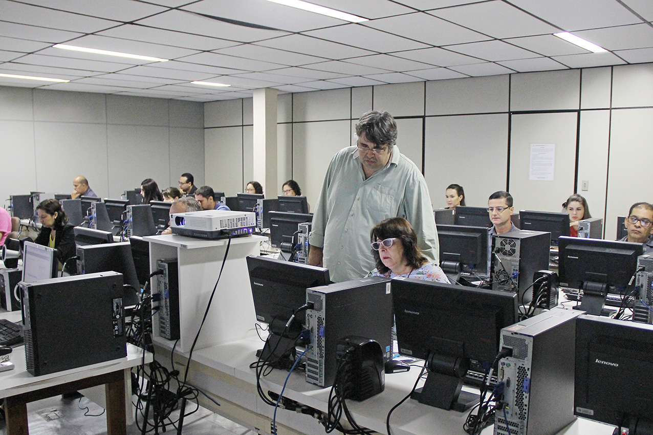 Esesp - Prezi|||Fotógrafo:Assessoria de Comunicação/Esesp