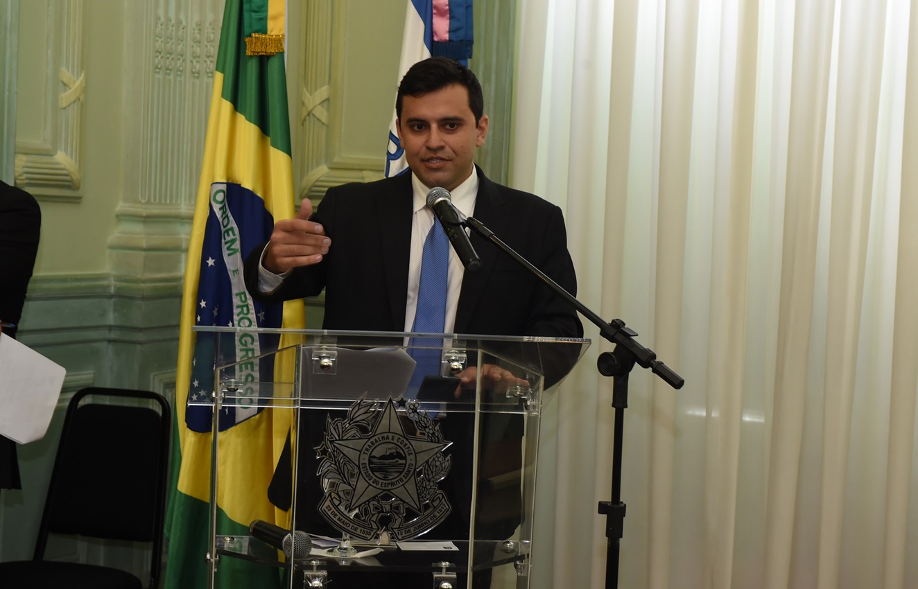 Governo Eletronico Fred Loureiro 140416 (1)