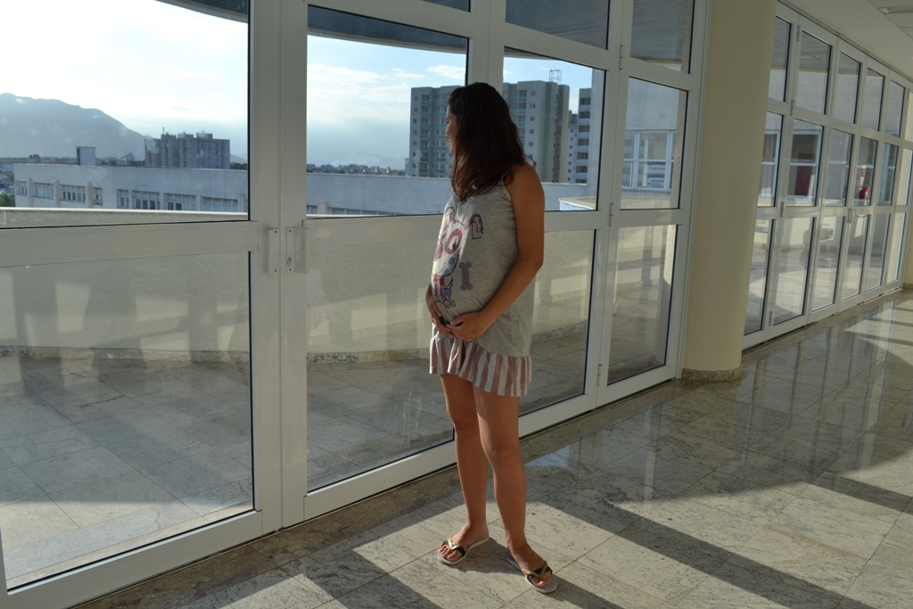 Gravidez_adolescente_120515_red