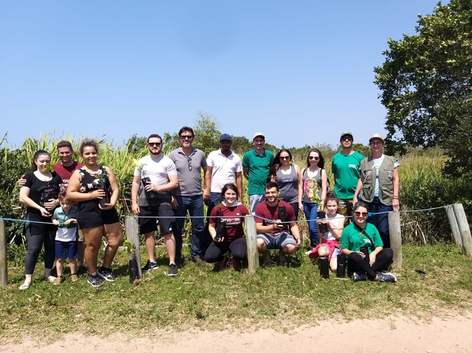 Dia da árvore é comemorado com plantio de mudas no Parque Estadual Paulo César Vinha