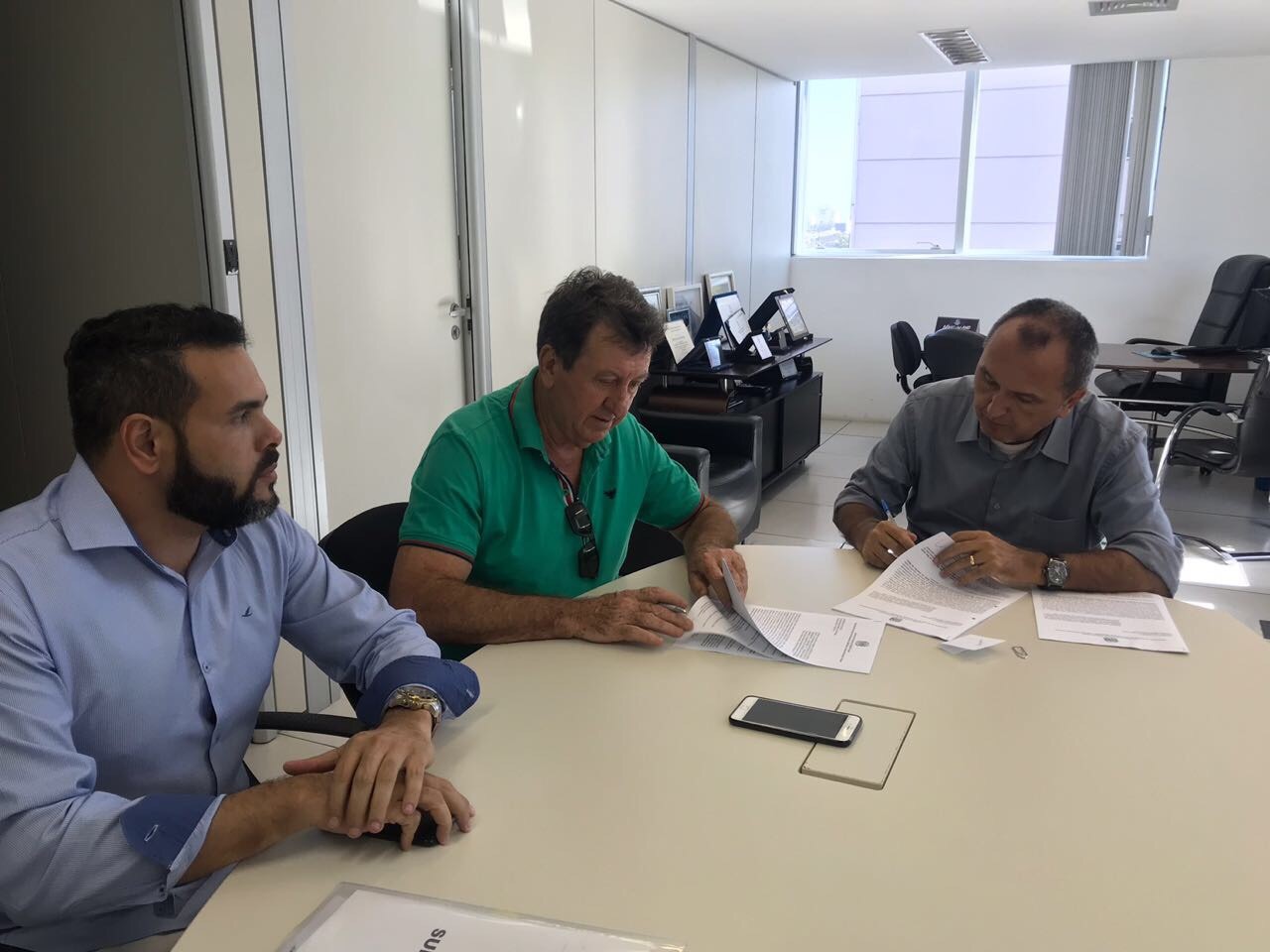 Itaguaçu recebe R$ 30 mil para obras de infraestrutura|||Fotógrafo:Assessoria de Comunicação/ Sedurb