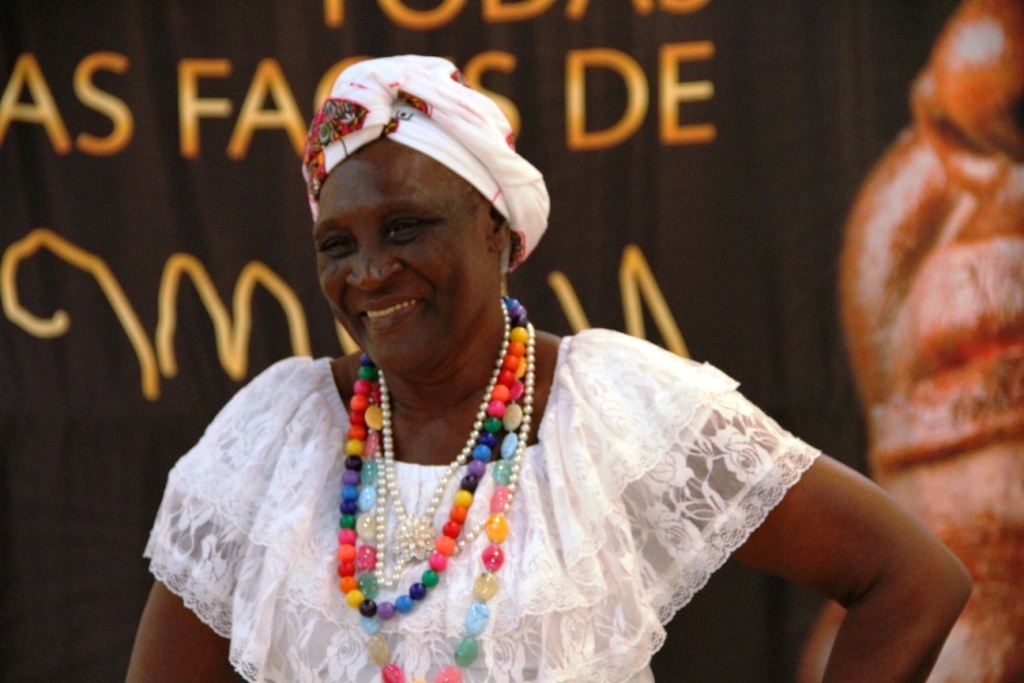 Maria Laurinda Adão